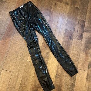 Good American Black Shiny Legging size 2